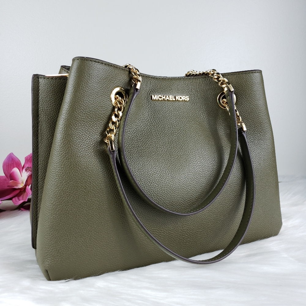 NWT Michael Kors LG Teagen satchel duffle green MK